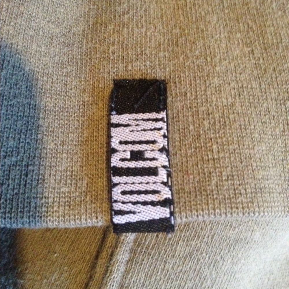 NWOT- Volcom Rollcall Zip-up Tie around Jr W Hoodie - Picture 7 of 8